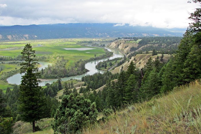 The Columbia River Valley